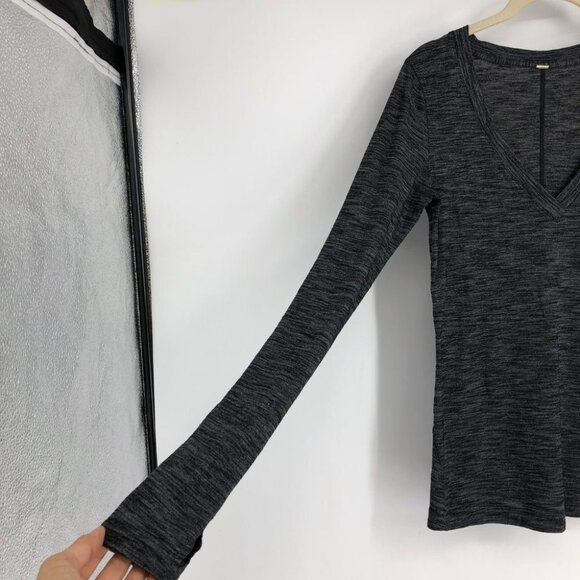 Lululemon Heathered Black  &go Everywhere Long Sleeve Shirt size ~4 - Picture 7 of 16